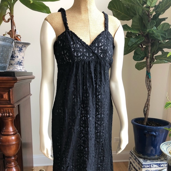 Black eyelet Maxi dress - Picture 2 of 3